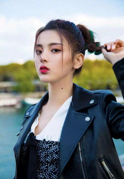娱乐吃瓜薛小婉最新视频,娱乐圈幕后真相大曝光!